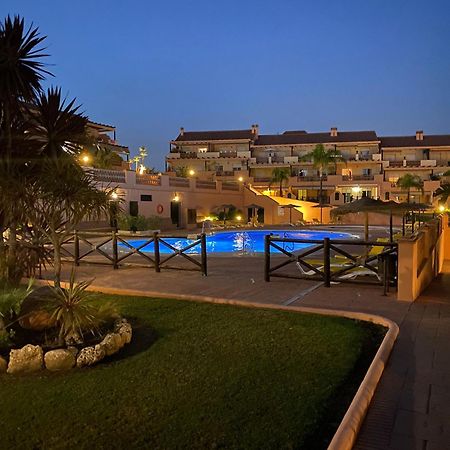 Whydhand Resorts Apartments ,Pools And Lovely Terrace 푸엔히롤라 외부 사진