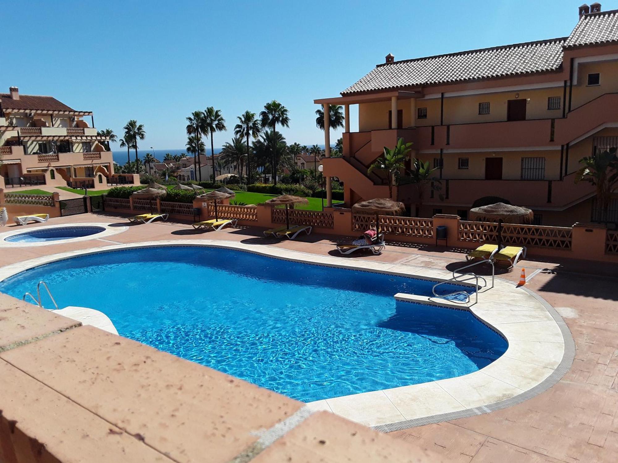 Whydhand Resorts Apartments ,Pools And Lovely Terrace 푸엔히롤라 외부 사진
