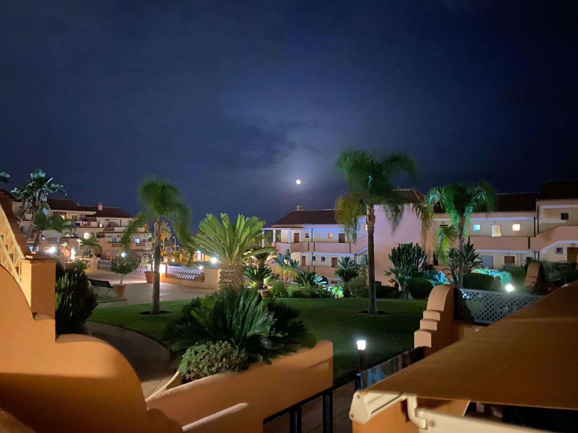 Whydhand Resorts Apartments ,Pools And Lovely Terrace 푸엔히롤라 외부 사진